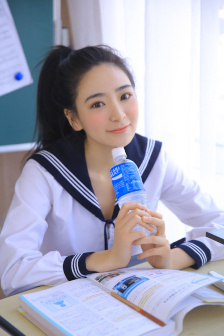 成人精品
